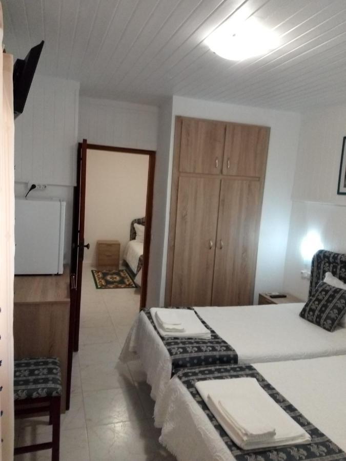 Residencial Antonio Mocisso Guesthouse Элваш Экстерьер фото