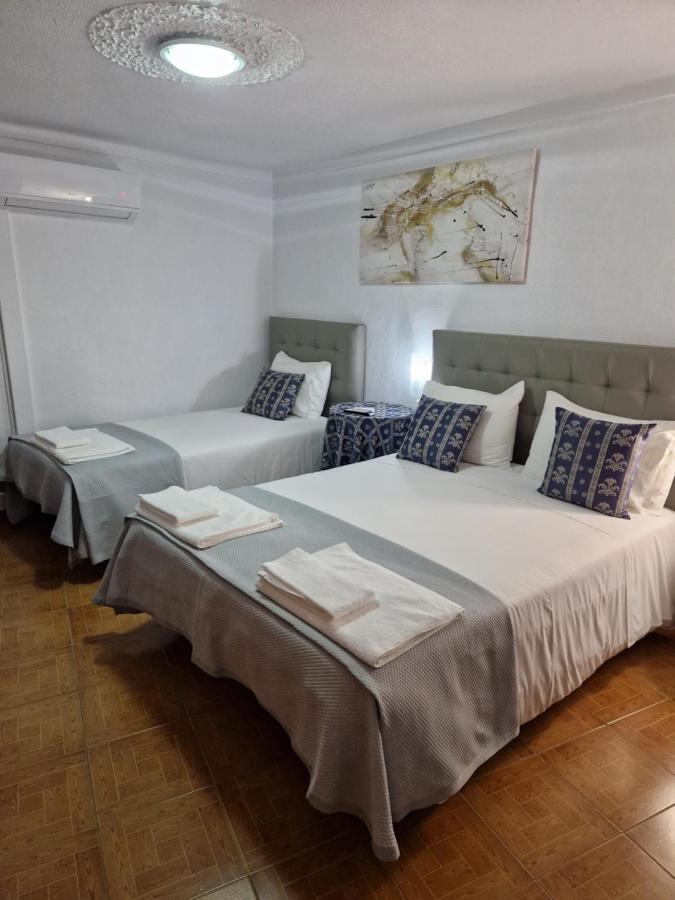 Residencial Antonio Mocisso Guesthouse Элваш Экстерьер фото